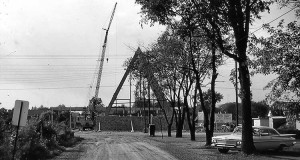Dean Avenue Gets Started (1961)